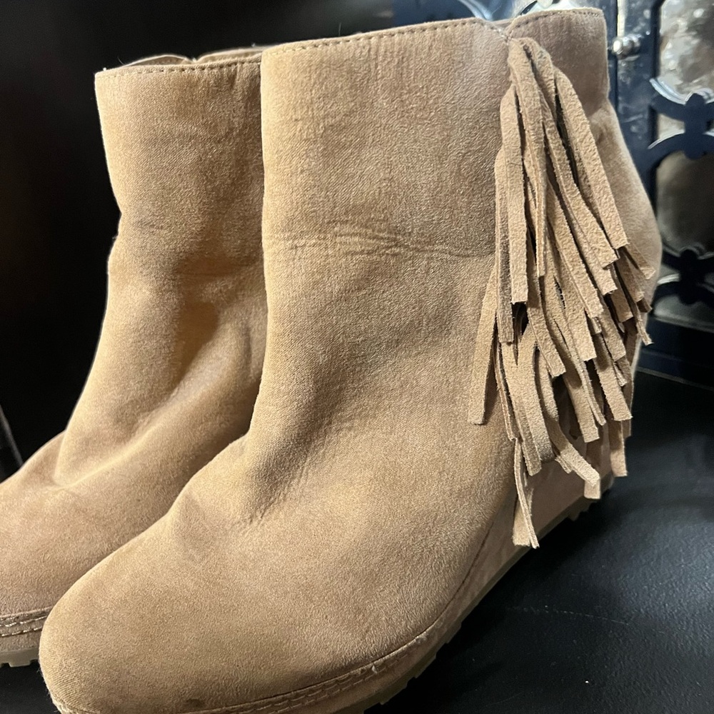 Massini wedge ankle boot